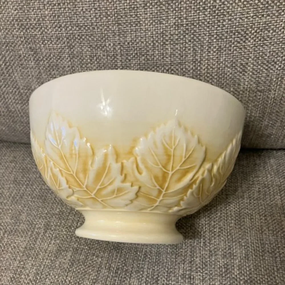 Williams-Sonoma Yellow Leaf Bowl - Made in Italy